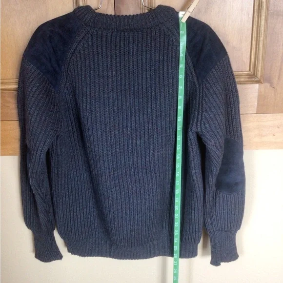 Men's Wool Navy Scottish Sweater by Maban of Scotland